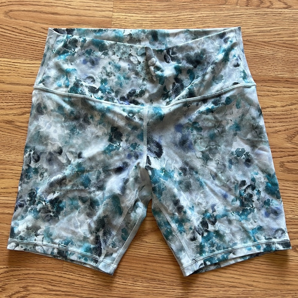 Lululemon Align 8inch Short